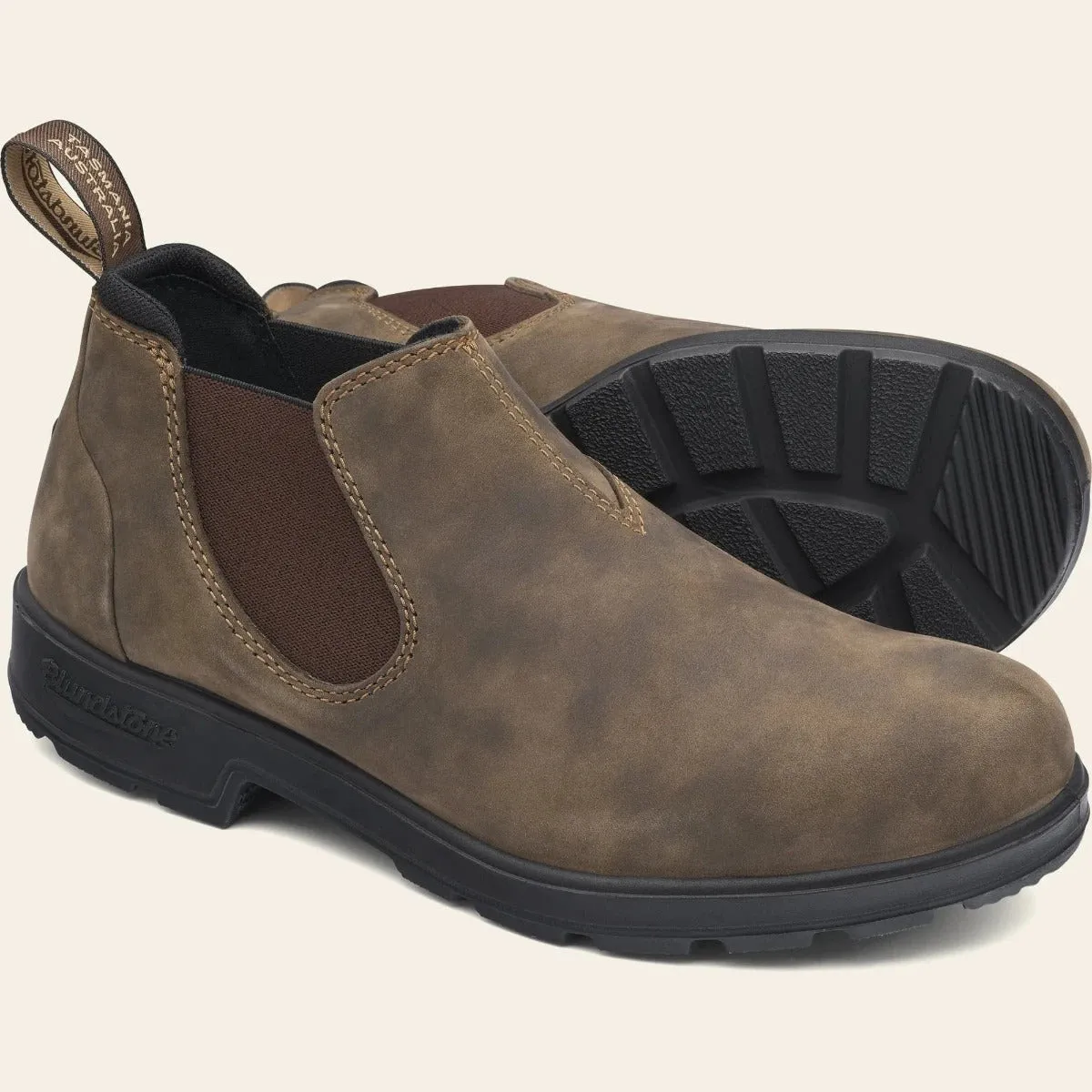 Blundstone 2036 Low-Cut Ankle Boots with Stylish and Durable Design