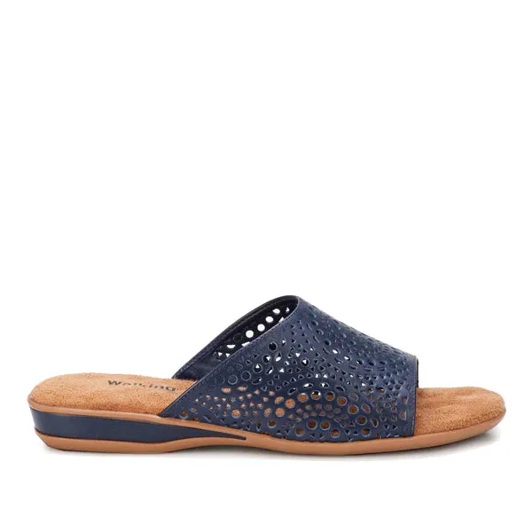 Coralie Sandal: Navy Leather I Walking Cradle
