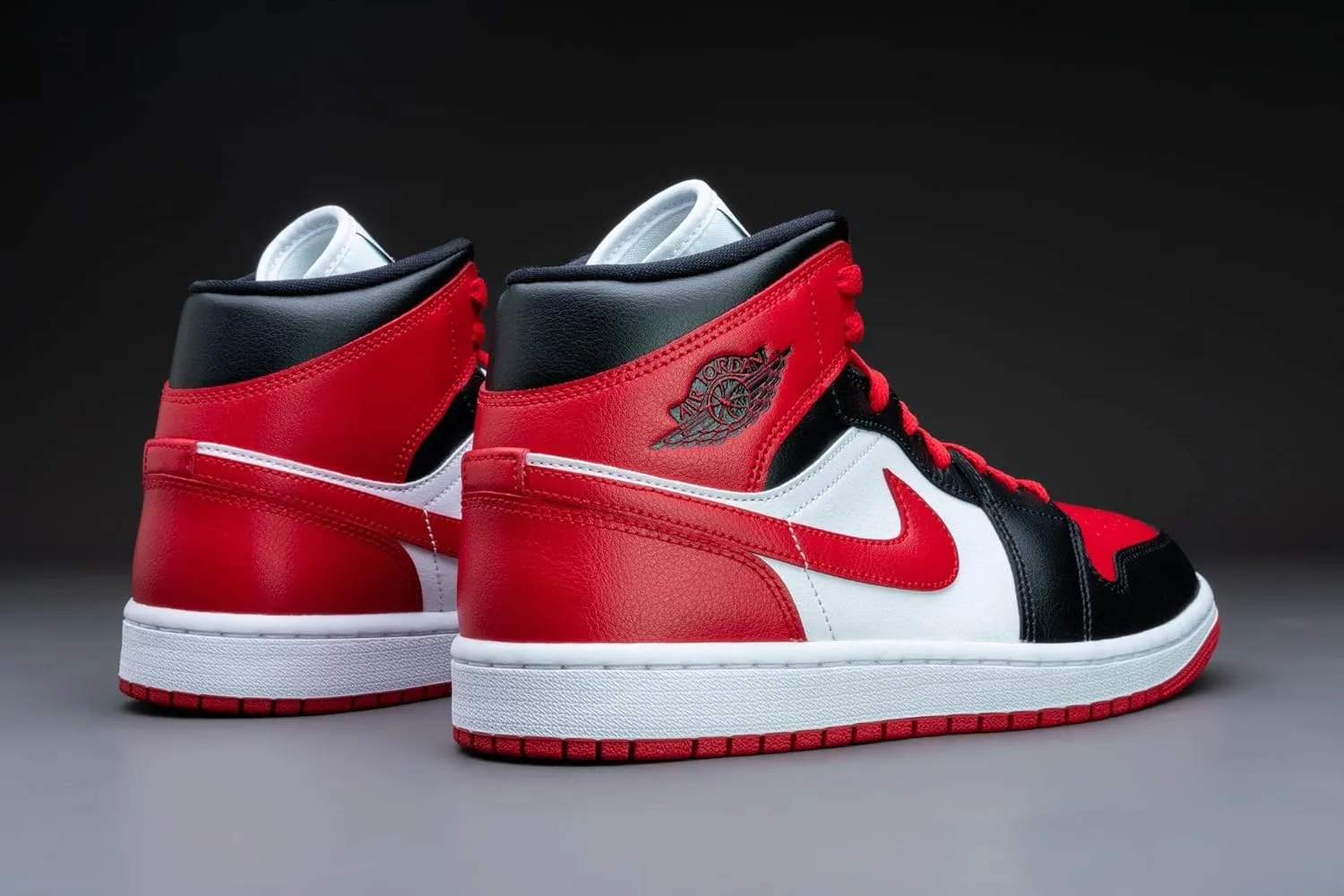 Jordan 1 Mid Women Shoes
