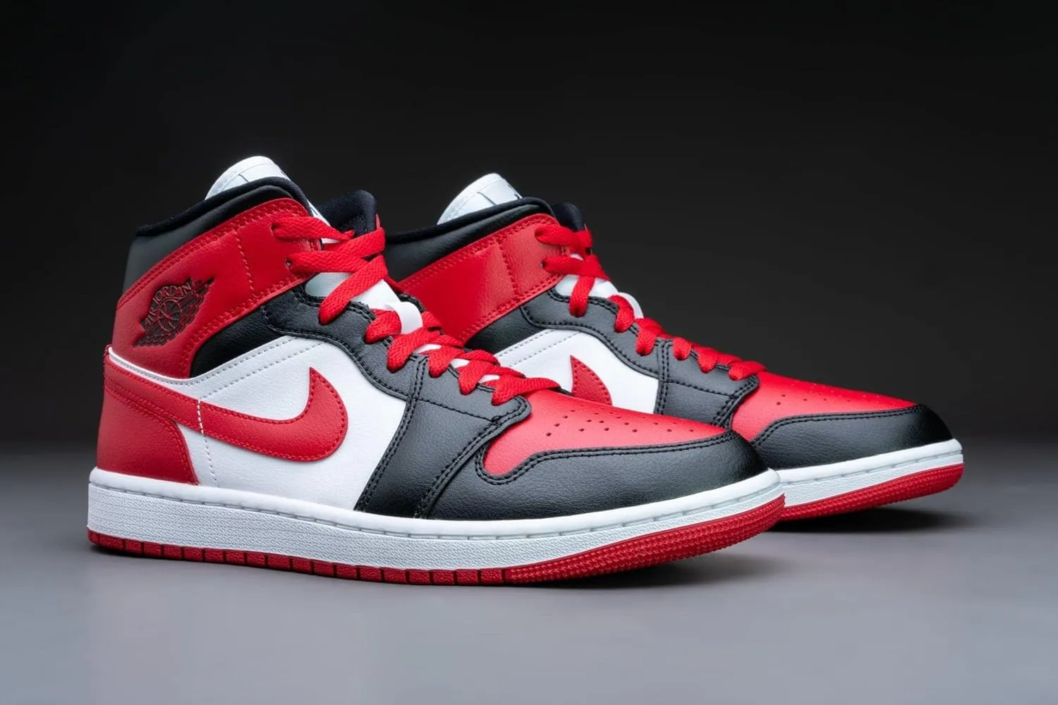 Jordan 1 Mid Women Shoes