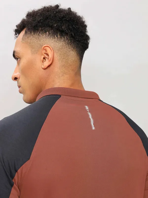 Men Colorblock Slim Fit Polo T-shirt with TECHNO COOL 
