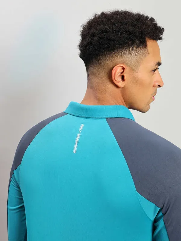 Men Colorblock Slim Fit Polo T-shirt with TECHNO COOL 