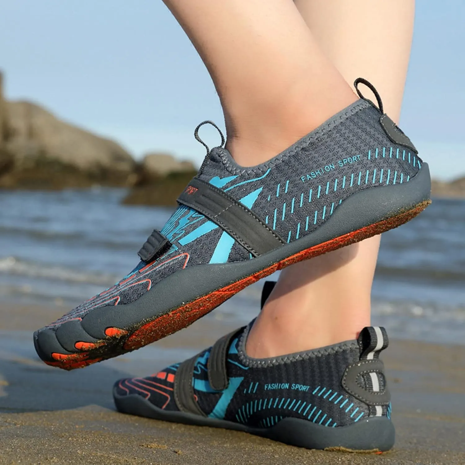 Mens Comfortable Non Slip Wading Shoes Quick Drying Water Sports Shoes Beach Barefoot Shoe for Surfing