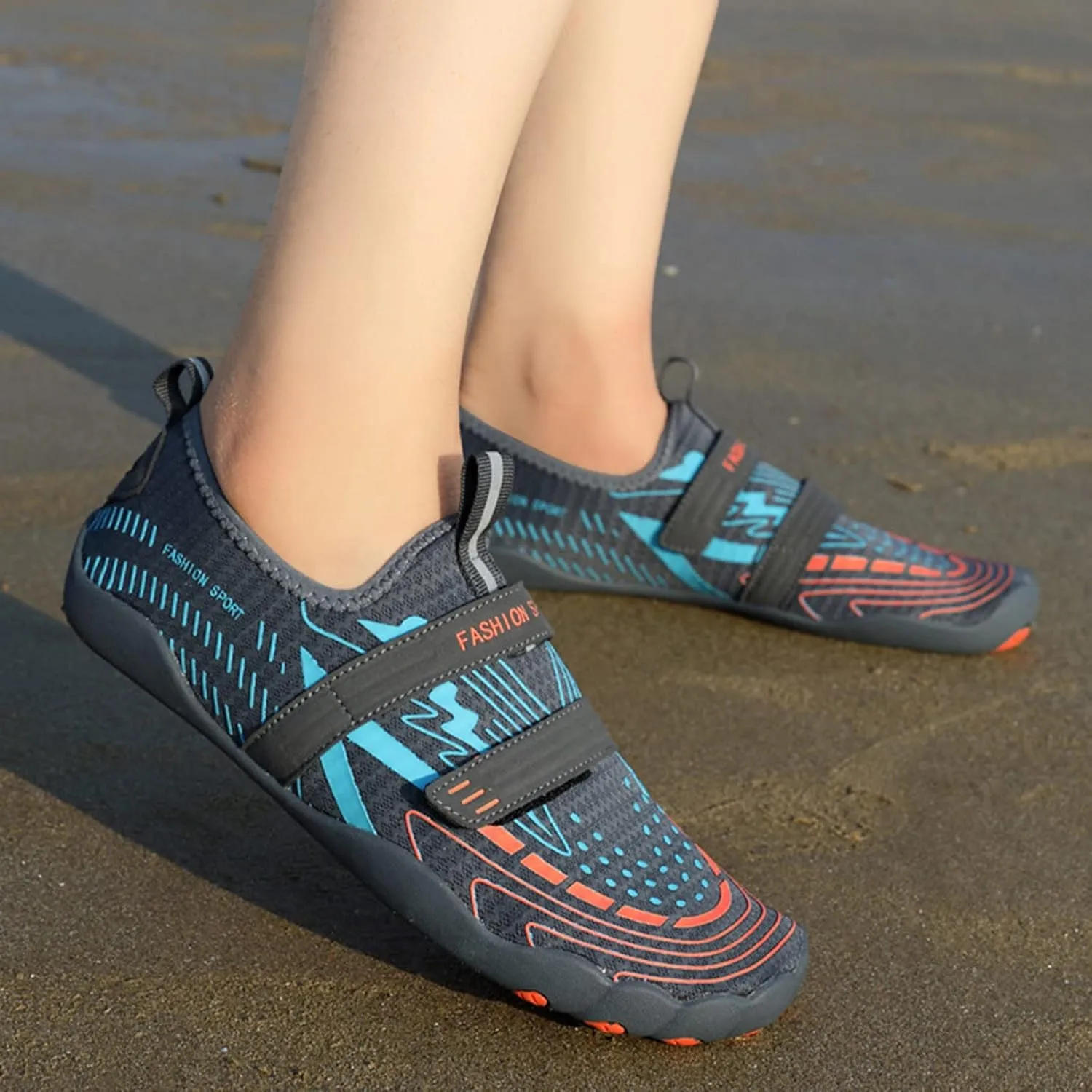 Mens Comfortable Non Slip Wading Shoes Quick Drying Water Sports Shoes Beach Barefoot Shoe for Surfing