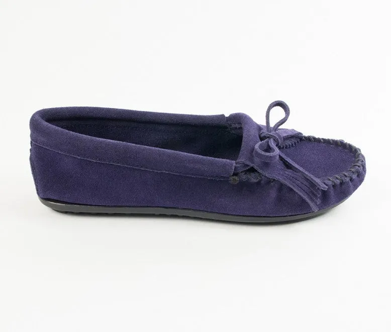 Minnetonka Women's Navy Kilty Hardsole