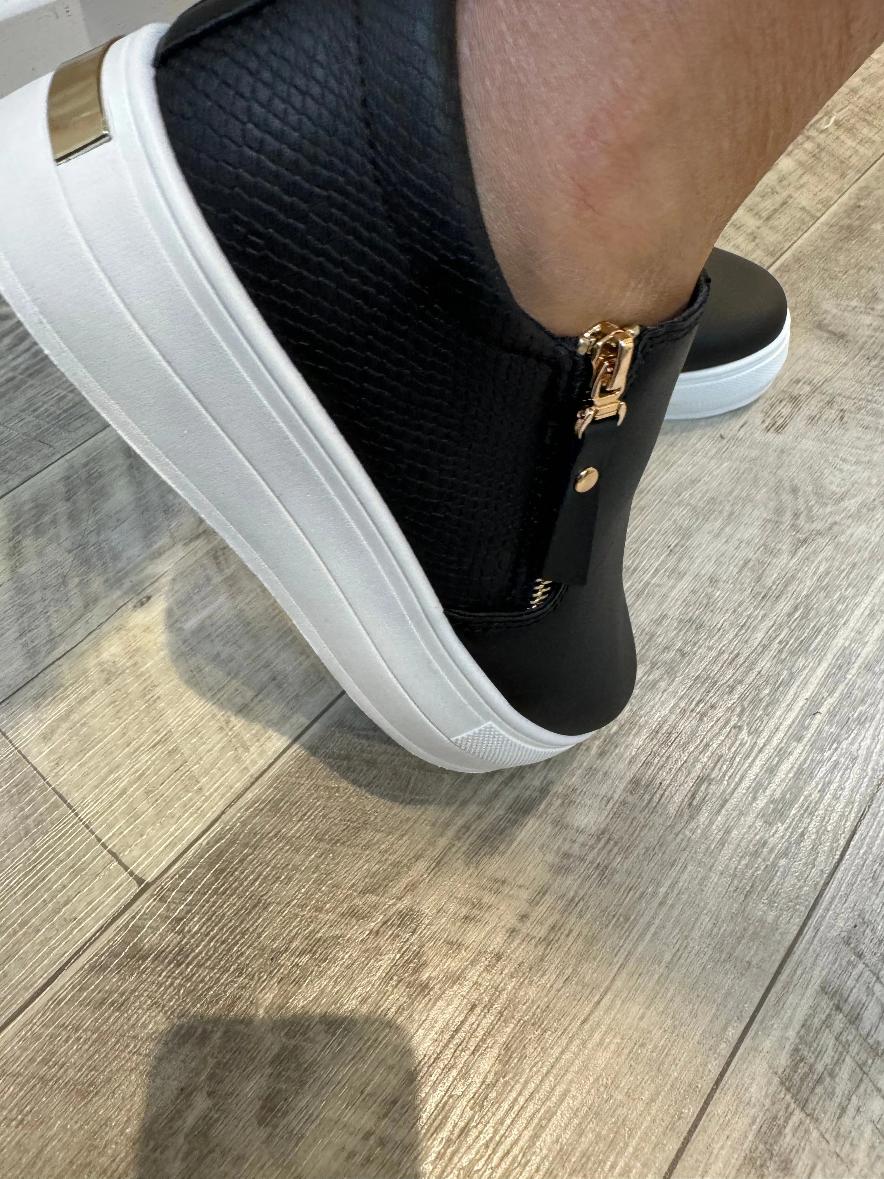Slip on chunky Trainer/Shoe