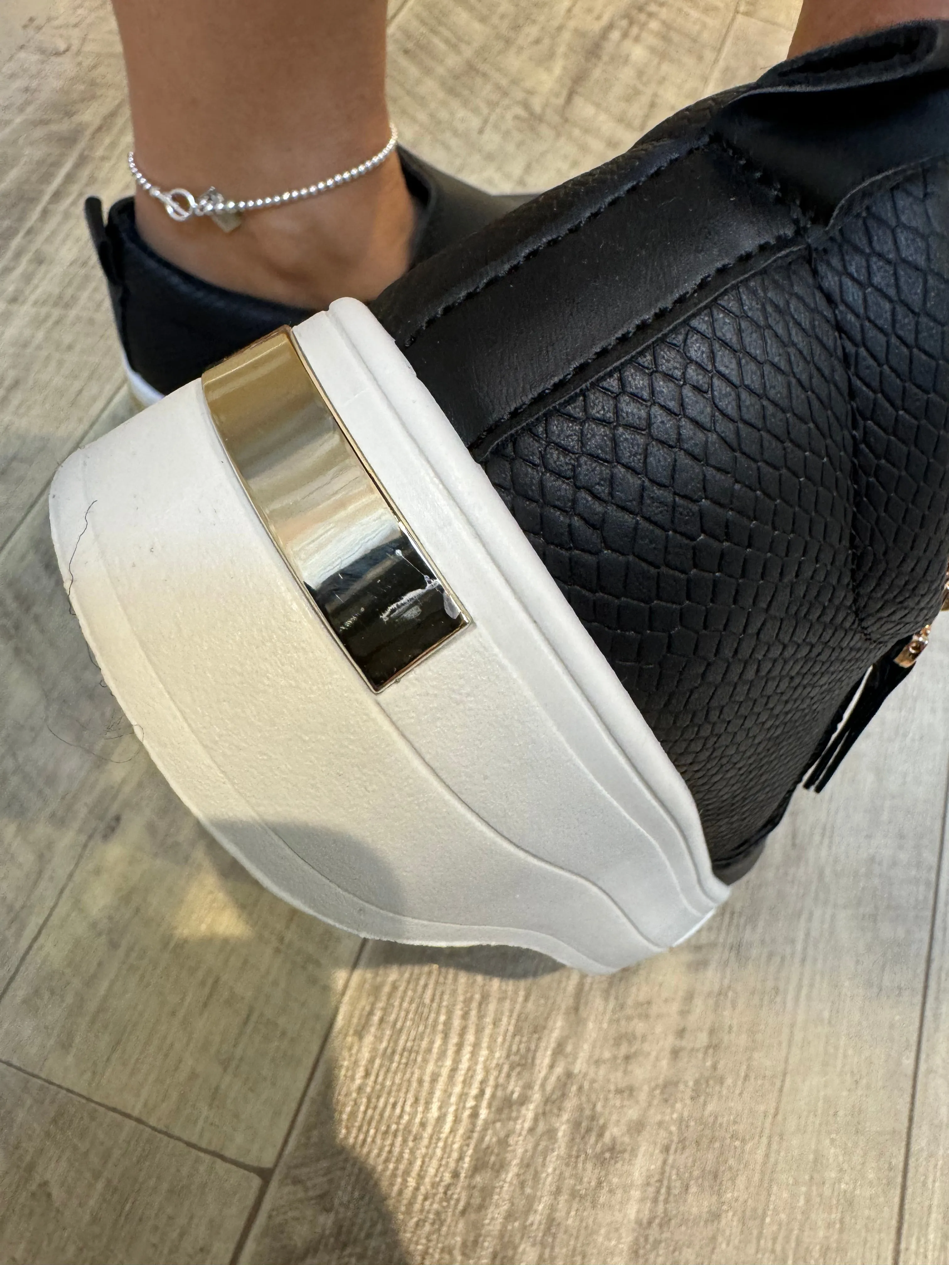 Slip on chunky Trainer/Shoe